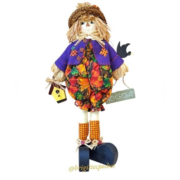 THANKSGIVING FALL 20" in. Scarecrow Straw Doll - Picture 9 of 11